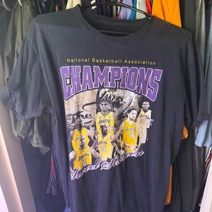 2010 Los Angeles Lakers NBA Champions Shirt Kobe Bryant Parking Lot